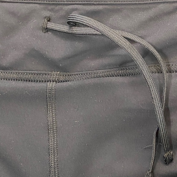 Lucy Athletic Power Shorts Wide Drawstring Waistband Two Layers Black Size XL - Picture 5 of 9